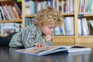 Як заспокоїти дитину: ефективні методи для батьків кожного віку