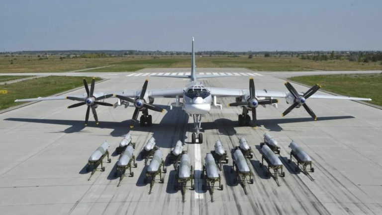 Ту-95 скільки ракет