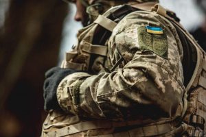 яка зарплата у військових