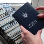 чи зараховується навчання до трудового стажу