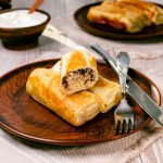 млинці з куркою та грибами