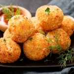 що можна зробити з вчорашнього пюре