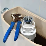 тече бачок унітазу