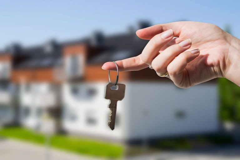Документи при купівлі квартири: що отримує покупець після угоди
