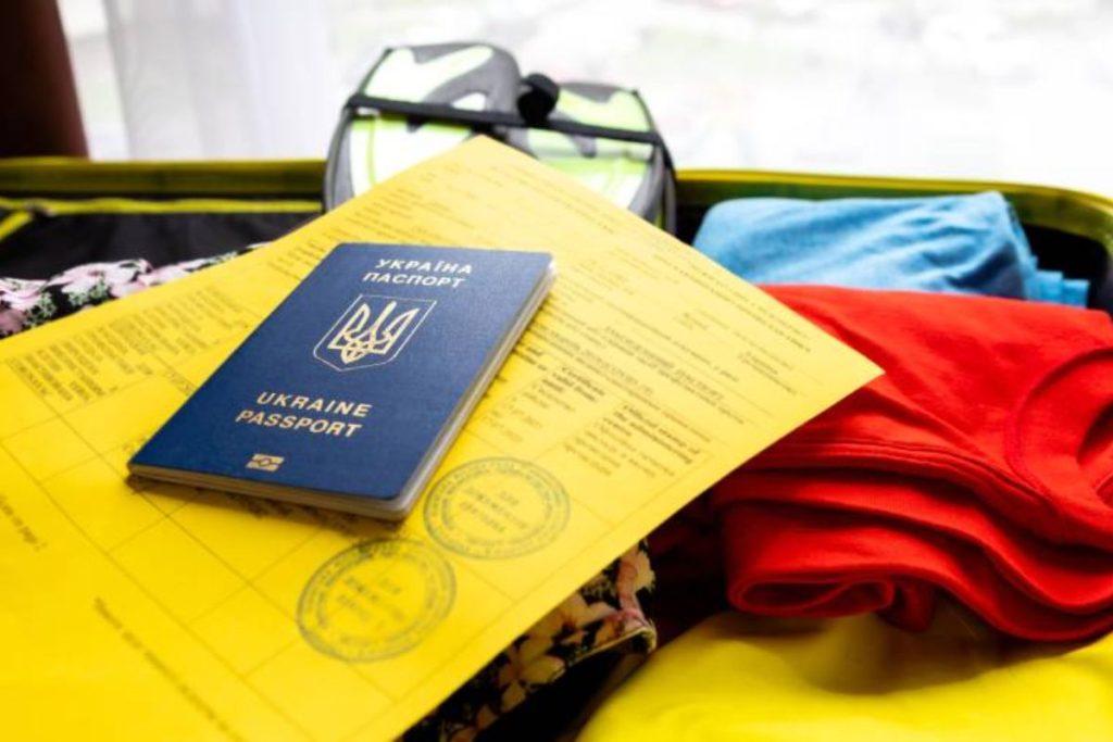 які документи потрібні для виїзду за кордон