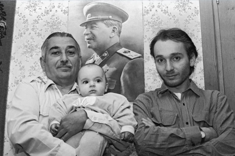 йосип сталін онуки