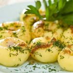 картопляні галушки з крохмалем