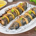 запечена скумбрія в духовці в фользі