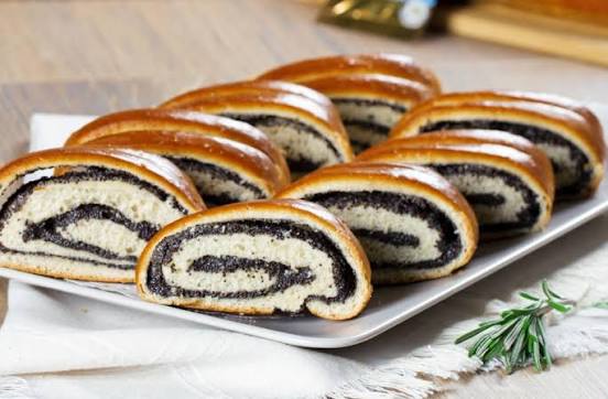 рулет з маком