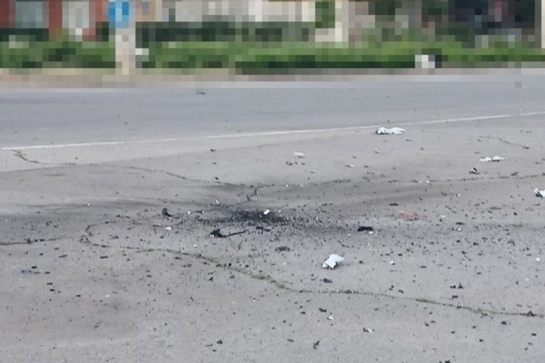 Військові РФ вдарили по центру Херсона загинула літня жінка