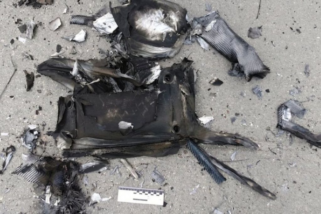 Дронова атака РФ у Корабельному районі Херсона поранений чоловік