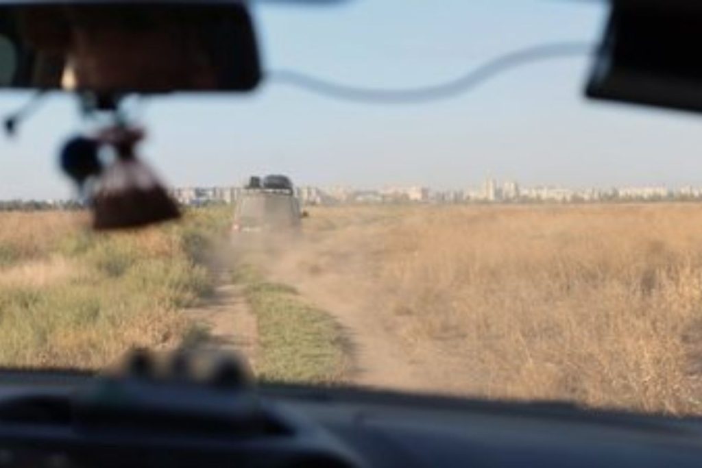 Поліцейські евакуювали з села Бериславського району на Херсонщині двох літніх жінок