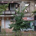 Російська армія обстріляла освітній заклад у Центральному районі Херсона є травмована