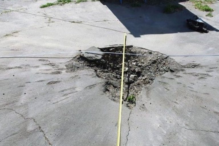 У Центральному районі Херсона внаслідок атаки російського FPV-дрона загинув чоловік
