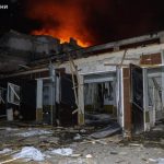 У Херсоні внаслідок атаки РФ згоріли техніка та майно підрозділу ДСНС