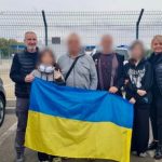 З тимчасово окупованого лівобережжя Херсонщини евакуювали три родини