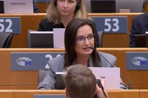 Начальниця Олешківської МВА розповіла у Брюсселі про блокаду Олешок на Херсонщині