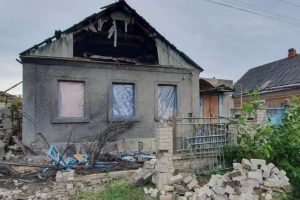 Російські війська обстріляли 26 населених пунктів Херсонщини загинула людина, п'ятеро поранених