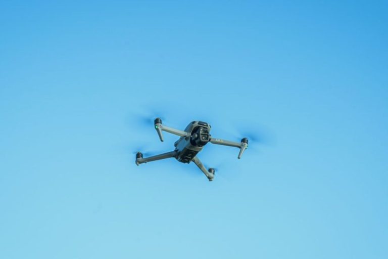 У Херсоні через атаку російського дрона поранений 50-річний чоловік